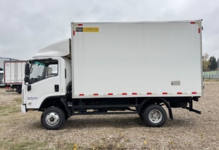 ISUZU KV100 4×4 (МРМ 3,5т) ИЗОТЕРМИЧЕСКИЙ ФУРГОН 4,2м С/П 50мм